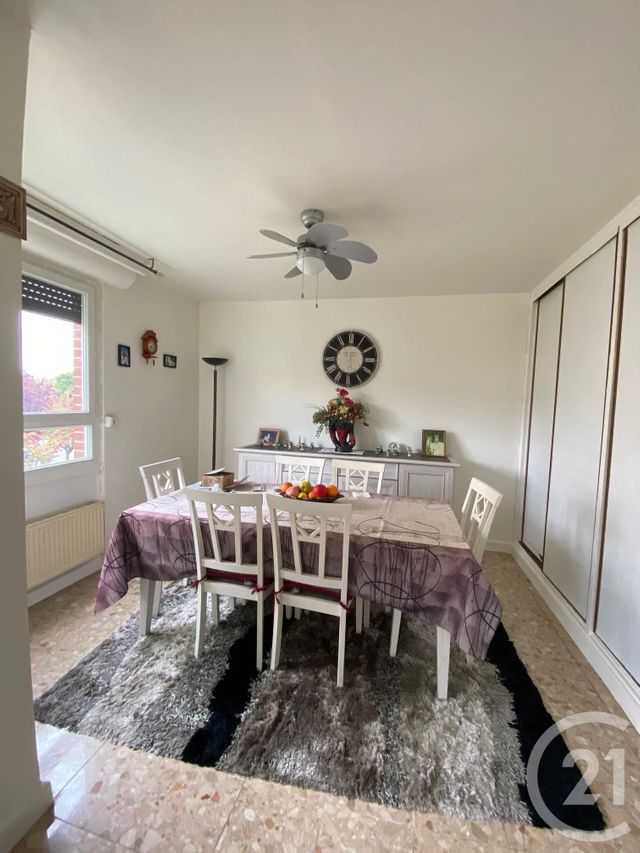 Appartement F4 à vendre - 4 pièces - 83.56 m2 - GARGES LES GONESSE - 95 - ILE-DE-FRANCE - Century 21 Al Immobilier Appartement F4 à vendre - 4 pièces - 83.56 m2 - GARGES LES GONESSE - 95 - ILE-DE-FRANCE - Century 21 Al Immobilier
