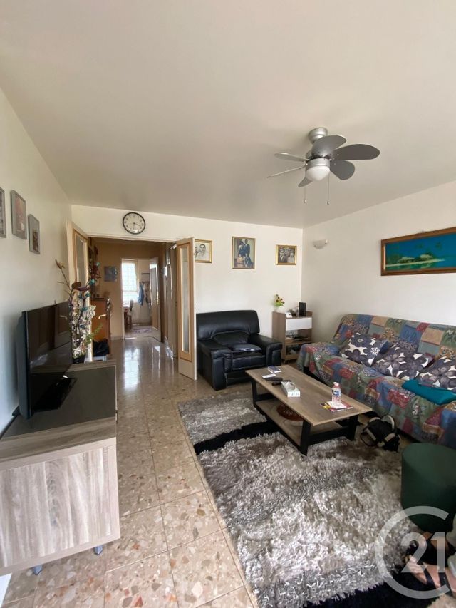 Appartement F4 à vendre - 4 pièces - 83.56 m2 - GARGES LES GONESSE - 95 - ILE-DE-FRANCE - Century 21 Al Immobilier Appartement F4 à vendre - 4 pièces - 83.56 m2 - GARGES LES GONESSE - 95 - ILE-DE-FRANCE - Century 21 Al Immobilier