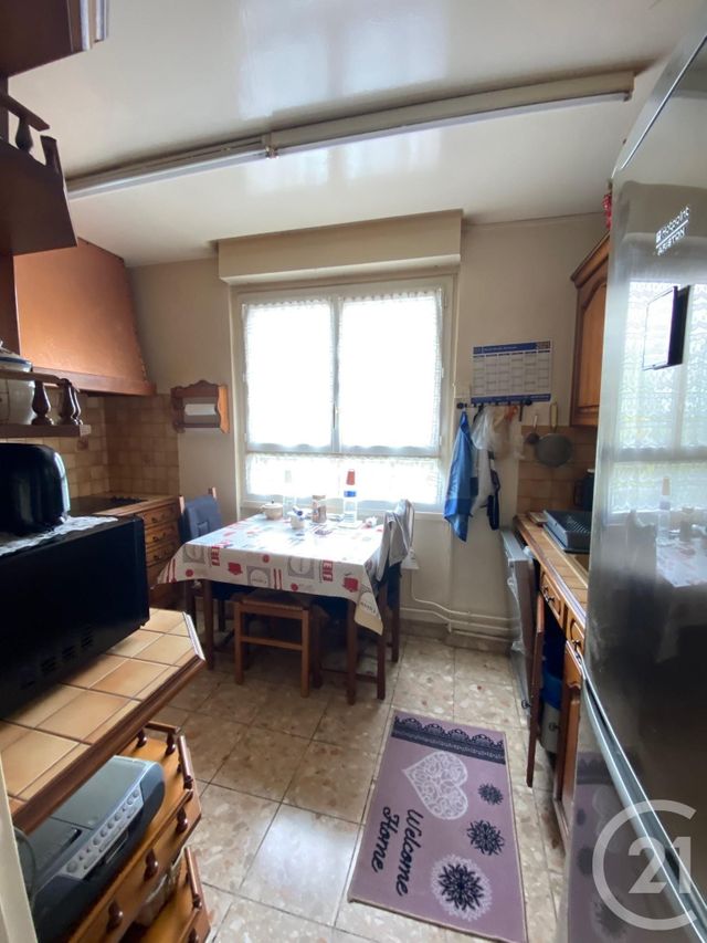 Appartement F4 à vendre - 4 pièces - 83.56 m2 - GARGES LES GONESSE - 95 - ILE-DE-FRANCE - Century 21 Al Immobilier Appartement F4 à vendre - 4 pièces - 83.56 m2 - GARGES LES GONESSE - 95 - ILE-DE-FRANCE - Century 21 Al Immobilier