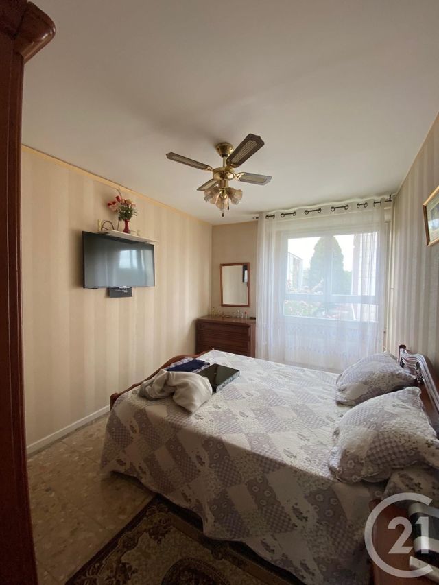 Appartement F4 à vendre - 4 pièces - 83.56 m2 - GARGES LES GONESSE - 95 - ILE-DE-FRANCE - Century 21 Al Immobilier Appartement F4 à vendre - 4 pièces - 83.56 m2 - GARGES LES GONESSE - 95 - ILE-DE-FRANCE - Century 21 Al Immobilier