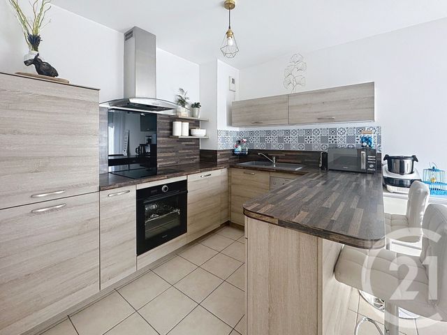 Appartement F2 à vendre - 2 pièces - 41.49 m2 - GONESSE - 95 - ILE-DE-FRANCE - Century 21 Al Immobilier