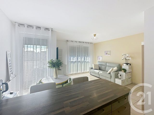 Appartement F2 à vendre - 2 pièces - 41.49 m2 - GONESSE - 95 - ILE-DE-FRANCE - Century 21 Al Immobilier