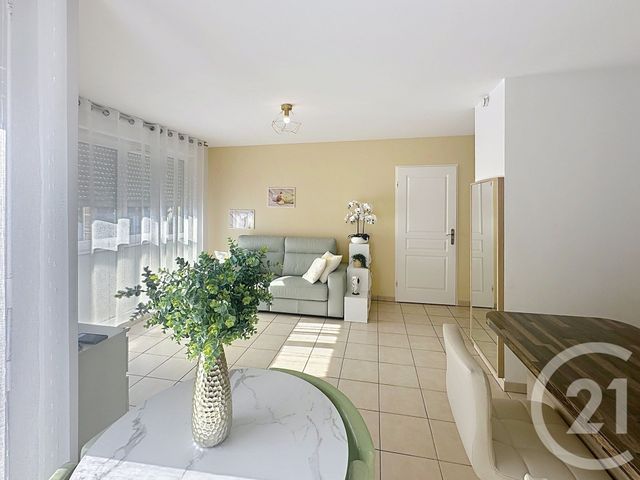 Appartement F2 à vendre - 2 pièces - 41.49 m2 - GONESSE - 95 - ILE-DE-FRANCE - Century 21 Al Immobilier