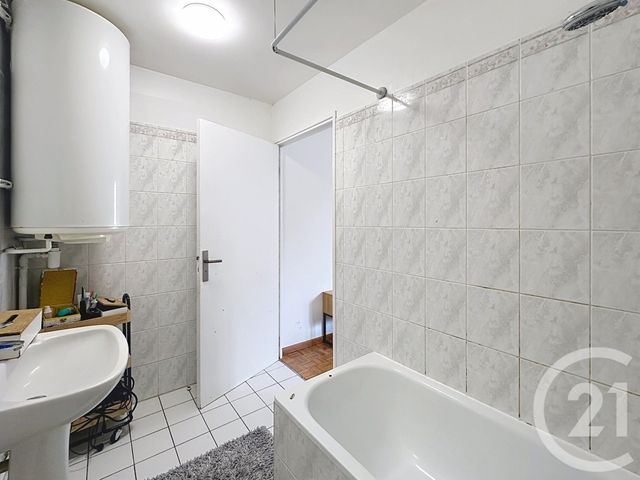 Appartement F2 à vendre - 2 pièces - 55.5 m2 - GONESSE - 95 - ILE-DE-FRANCE - Century 21 Al Immobilier