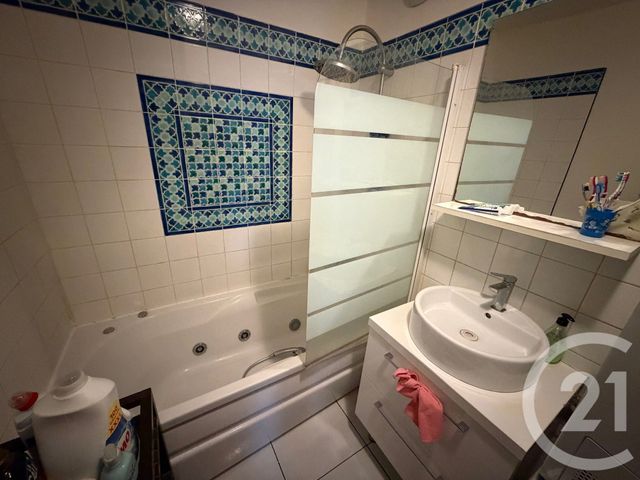 Appartement F4 à vendre - 4 pièces - 82.08 m2 - ARNOUVILLE - 95 - ILE-DE-FRANCE - Century 21 Al Immobilier