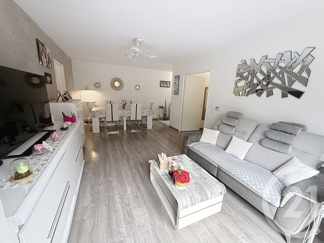 Appartement F4 à vendre - 4 pièces - 81.2 m2 - DAMMARTIN EN GOELE - 77 - ILE-DE-FRANCE - Century 21 Al Immobilier