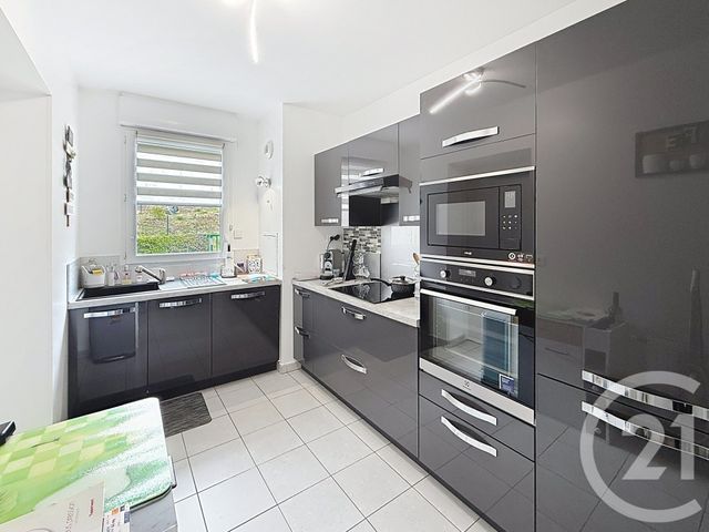 Appartement F4 à vendre - 4 pièces - 81.2 m2 - DAMMARTIN EN GOELE - 77 - ILE-DE-FRANCE - Century 21 Al Immobilier