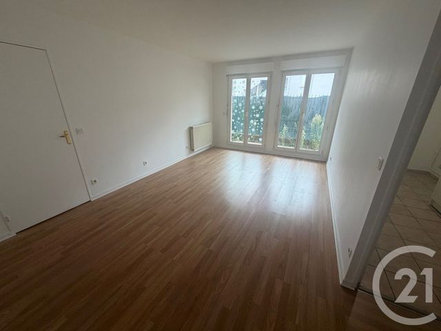 Appartement F2 à vendre - 2 pièces - 43.84 m2 - ROISSY EN FRANCE - 95 - ILE-DE-FRANCE - Century 21 Al Immobilier