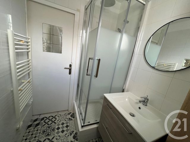 Appartement F1 à louer - 1 pièce - 25.93 m2 - GONESSE - 95 - ILE-DE-FRANCE - Century 21 Al Immobilier